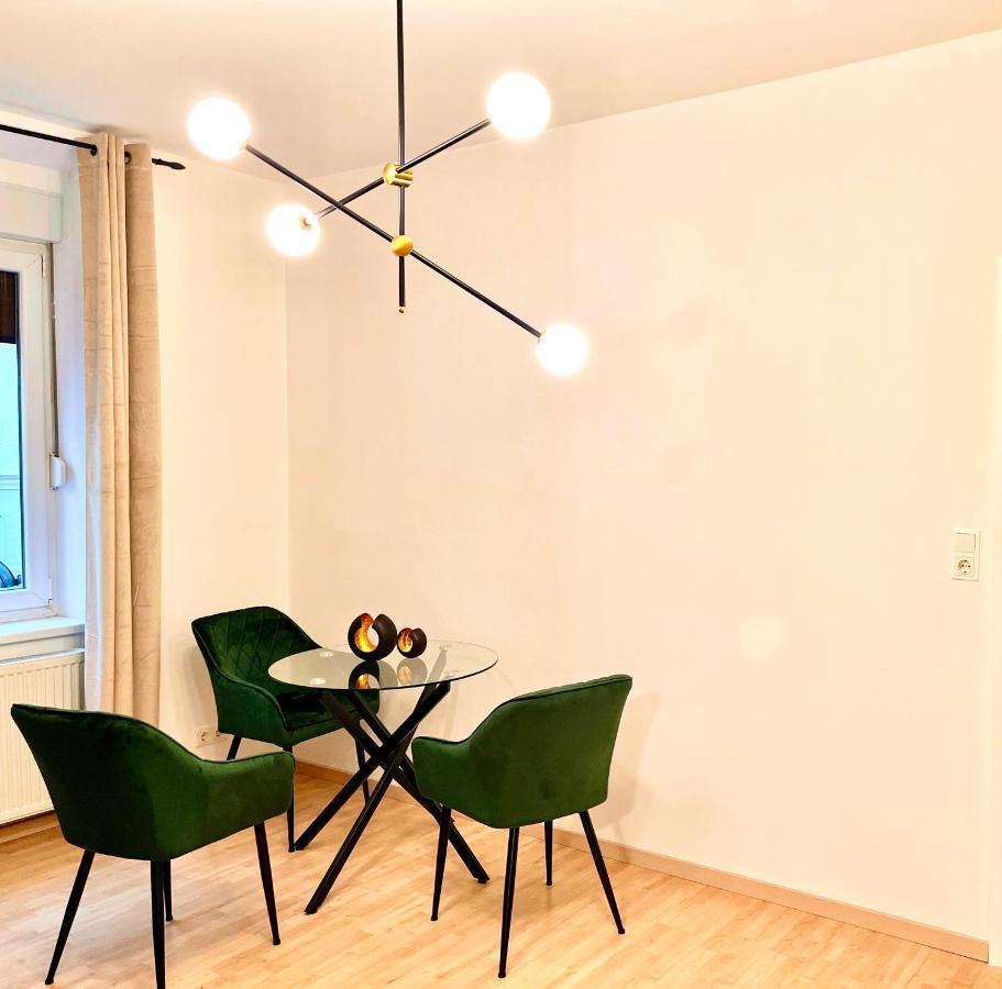 Comfy & Warm City Apartment - Self Check-In Graz Extérieur photo